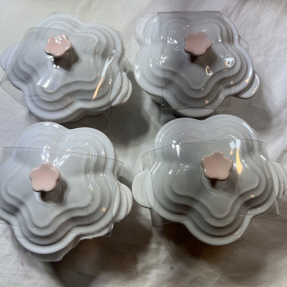 4 Flower Shaped Cocotte Pink White Easter NWT.